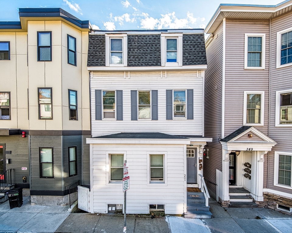1 bed, 1 bath apartment for rent at 351 8th St Unit 3, South Boston — photo 15 of 15