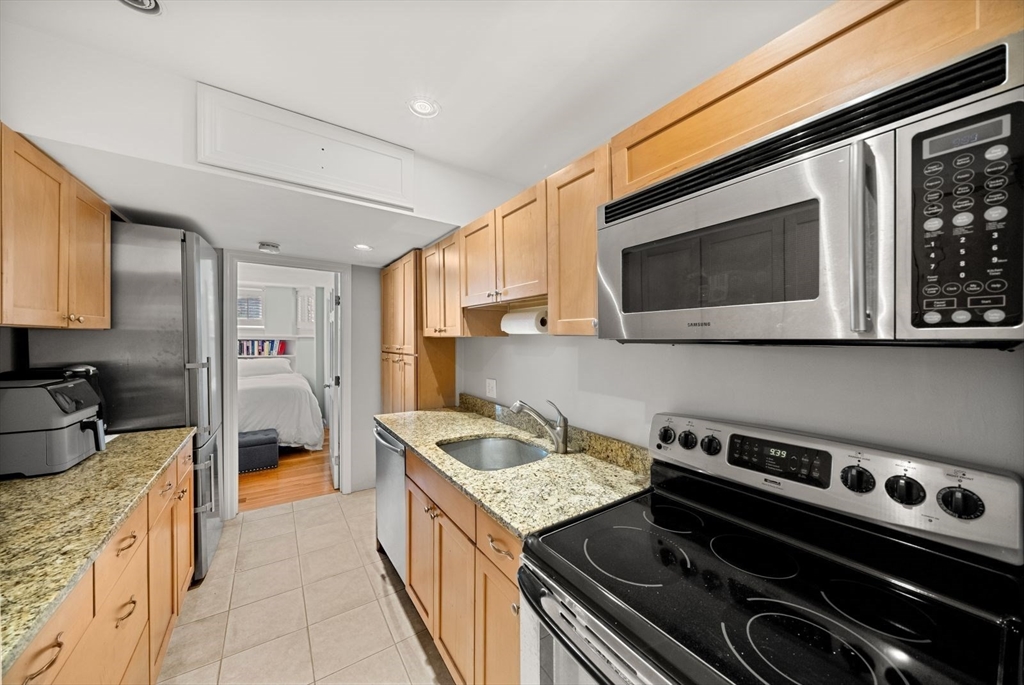 1 bed, 1 bath apartment for rent at 351 Marlborough St Unit 1, Back Bay — photo 10 of 27