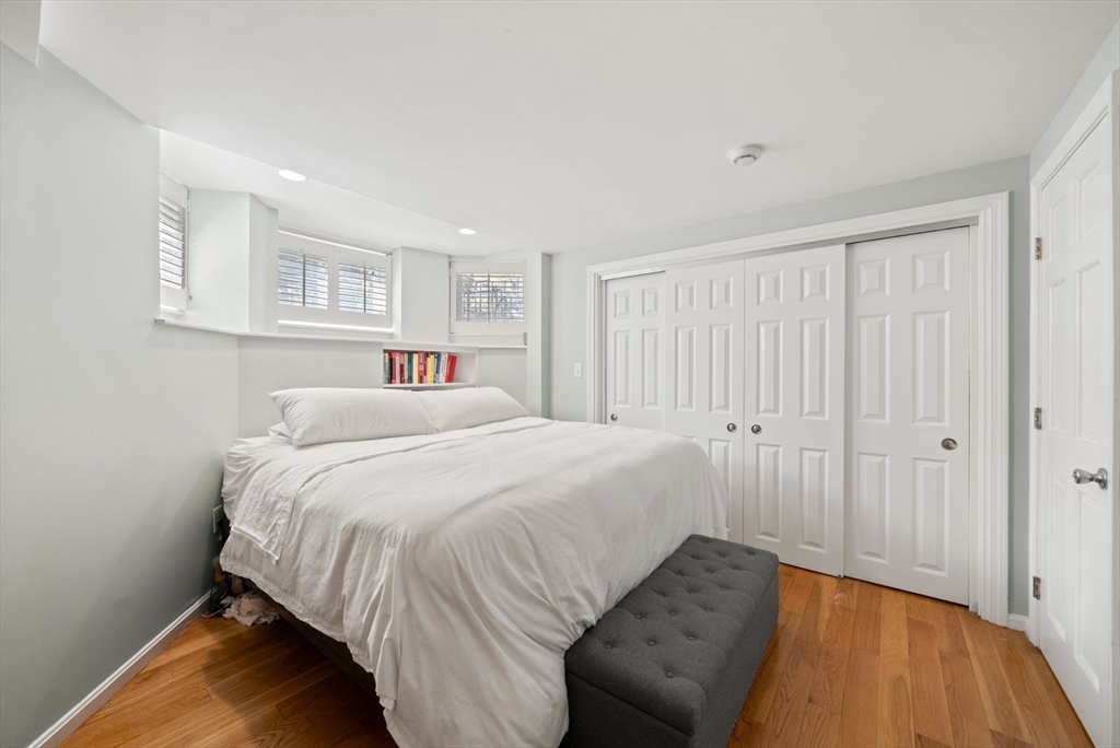 1 bed, 1 bath apartment for rent at 351 Marlborough St Unit 1, Back Bay — photo 13 of 27