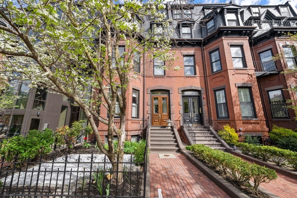 1 bed, 1 bath apartment for rent at 351 Marlborough St Unit 1, Back Bay — photo 25 of 27
