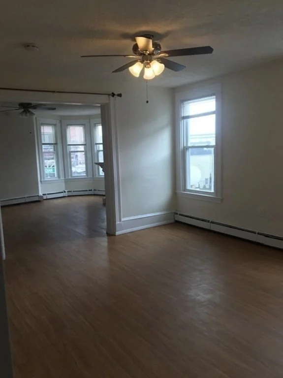 3 bed, 1 bath apartment for rent at 351 Meridian Unit 2, East Boston — photo 3 of 19