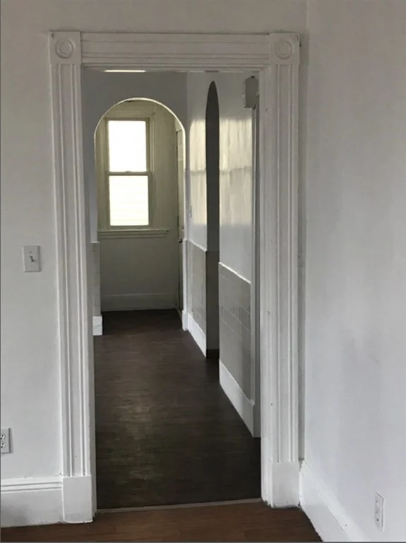 3 bed, 1 bath apartment for rent at 351 Meridian Unit 2, East Boston — photo 9 of 19