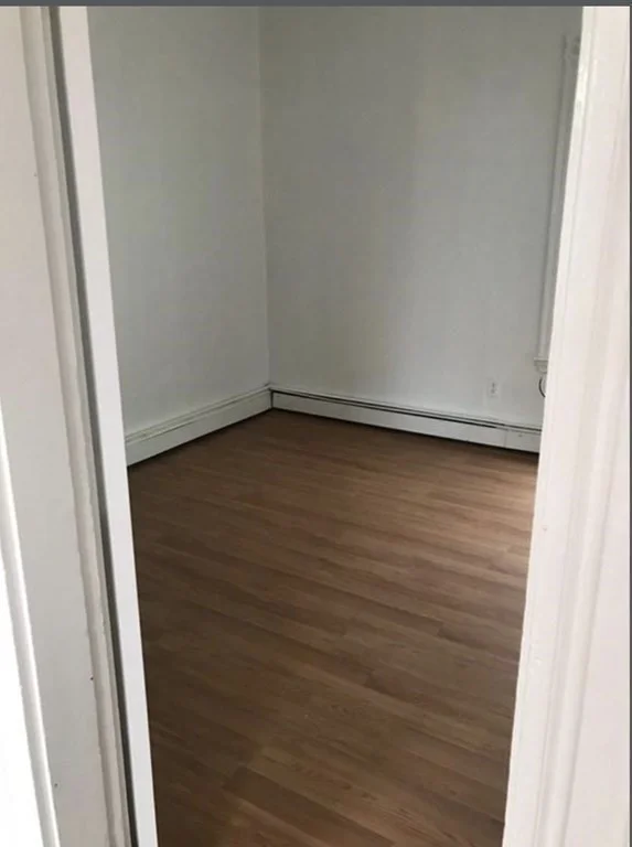 3 bed, 1 bath apartment for rent at 351 Meridian Unit 3, East Boston — photo 13 of 20