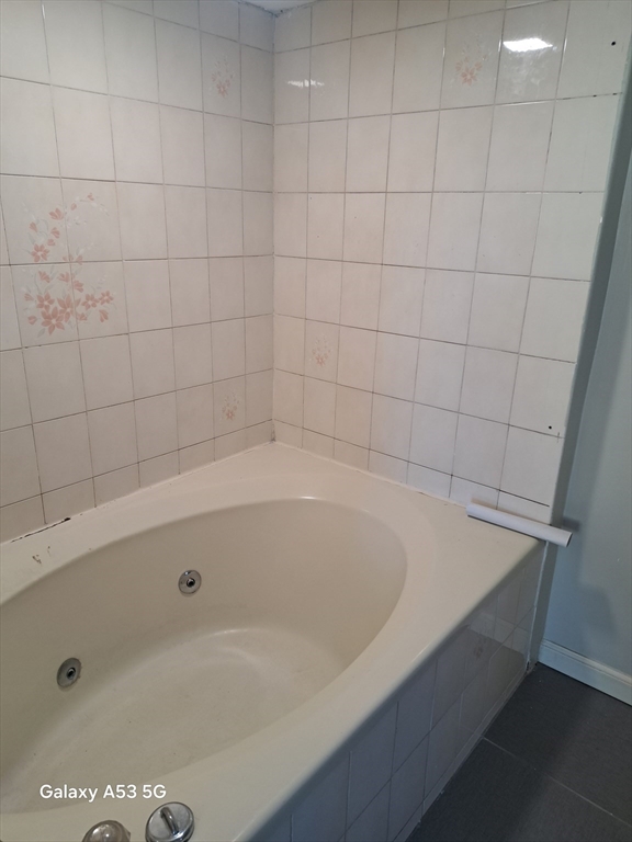 3 bed, 1 bath apartment for rent at 351 Plantation St, East Worcester — photo 32 of 37