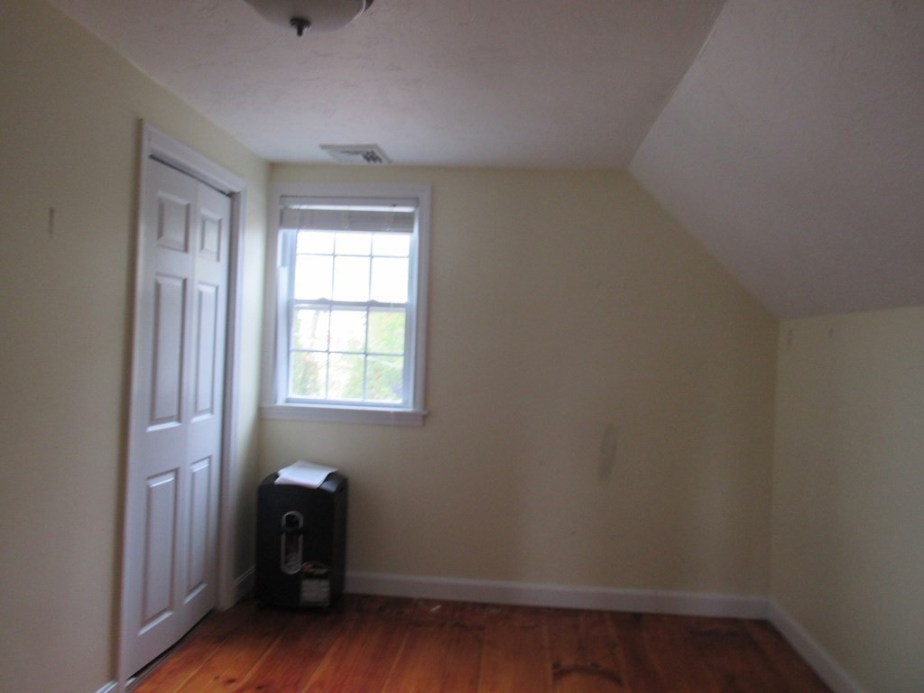 3 bed, 1 bath apartment for rent at 351 Plantation St, East Worcester — photo 19 of 37