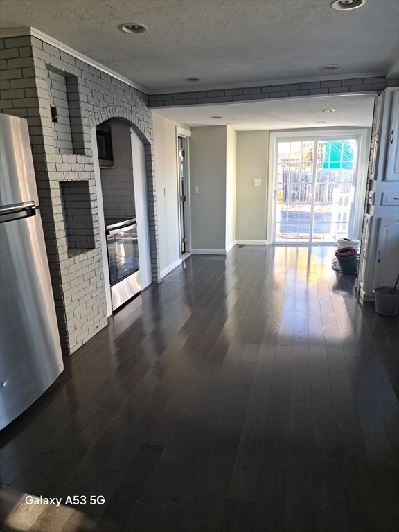 3 bed, 1 bath apartment for rent at 351 Plantation St, East Worcester — photo 29 of 37