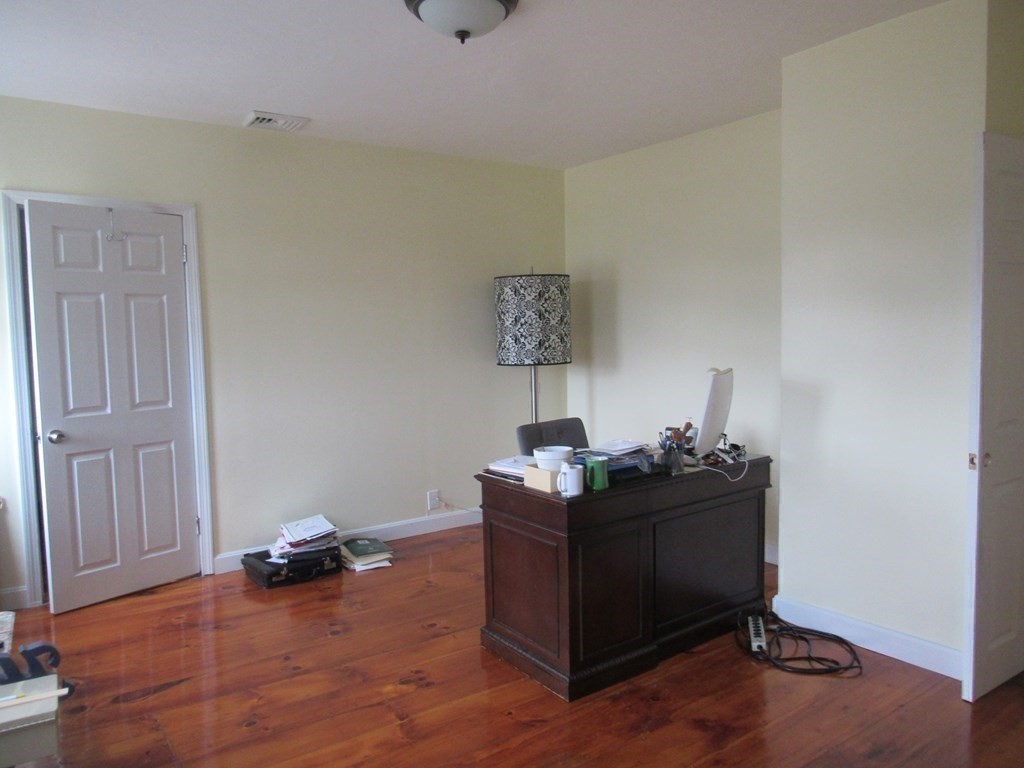 3 bed, 1 bath apartment for rent at 351 Plantation St, East Worcester — photo 9 of 37