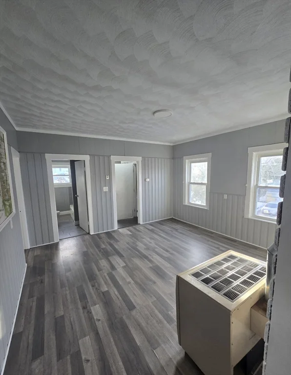 3 bed, 1 bath apartment for rent at 351 Tecumseh St Unit 2, Fall River — photo 16 of 17