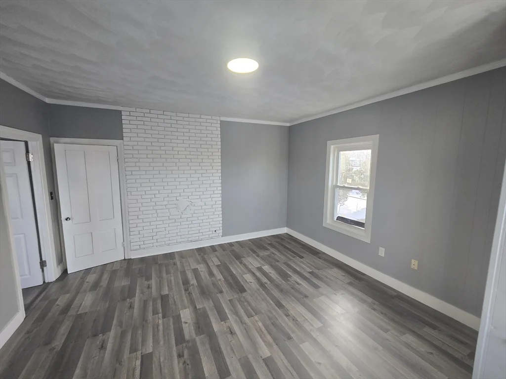 3 bed, 1 bath apartment for rent at 351 Tecumseh St Unit 2, Fall River — photo 15 of 17