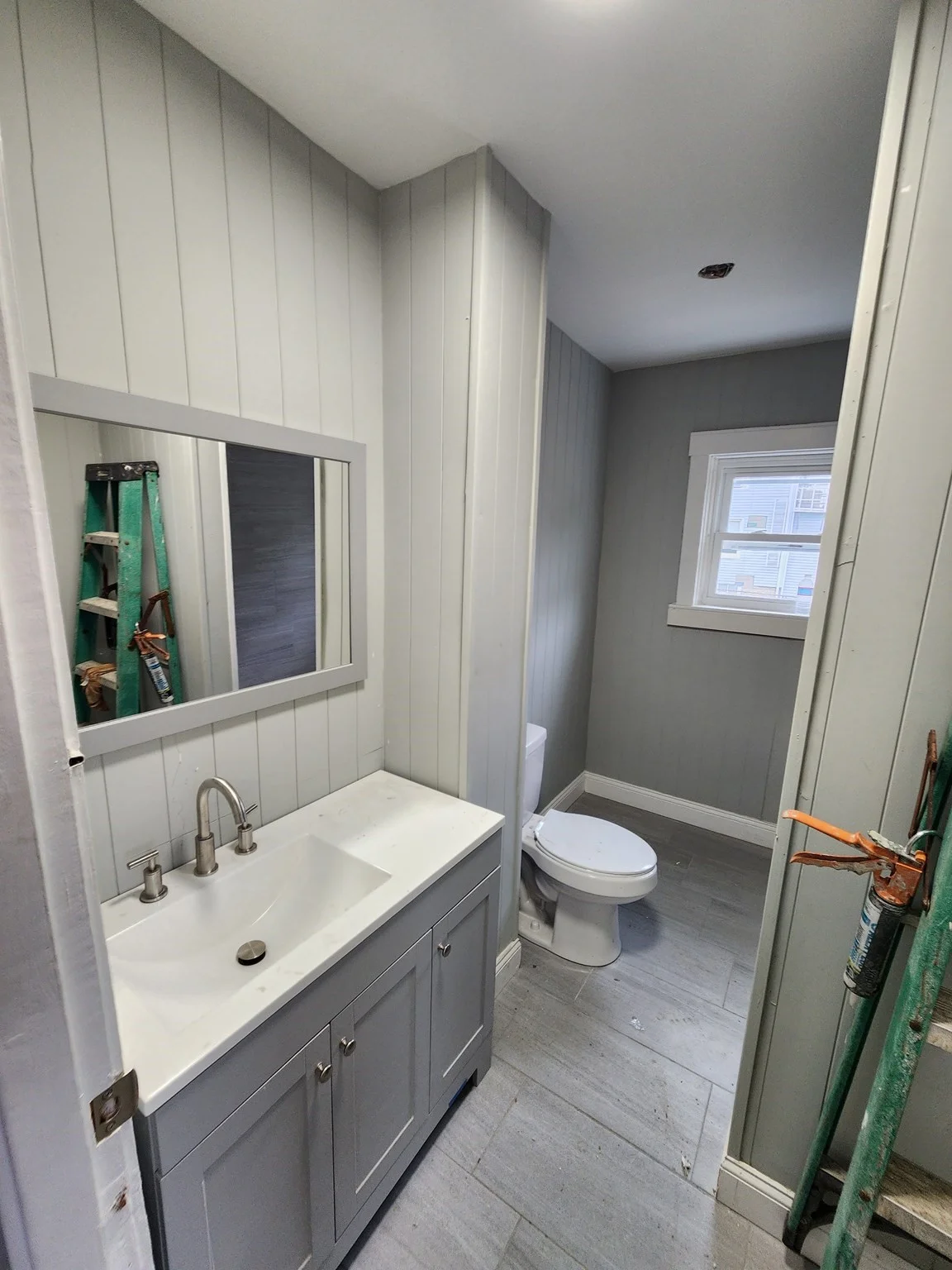3 bed, 1 bath apartment for rent at 351 Tecumseh St Unit B, Fall River — photo 2 of 11