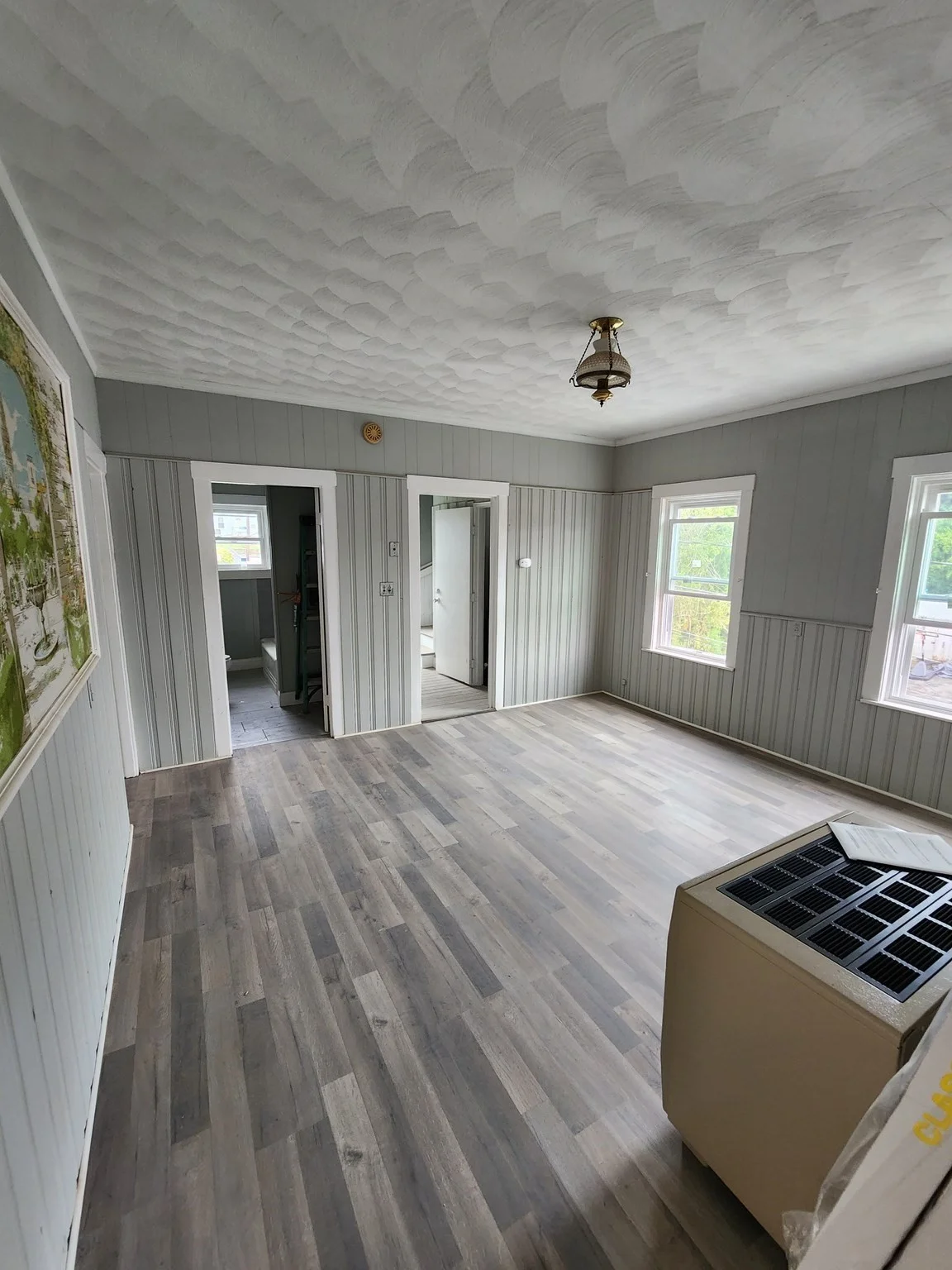 3 bed, 1 bath apartment for rent at 351 Tecumseh St Unit B, Fall River — photo 4 of 11