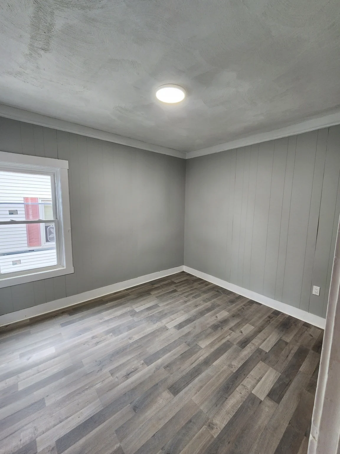 3 bed, 1 bath apartment for rent at 351 Tecumseh St Unit B, Fall River — photo 7 of 11