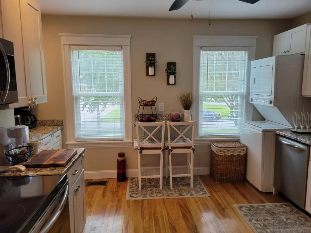 3 bed, 1 bath apartment for rent at 352 Chandler St Unit 1, Worcester — photo 4 of 23