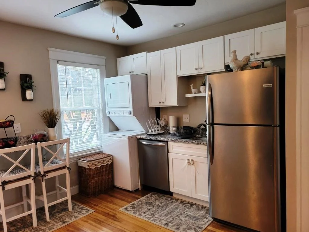 3 bed, 1 bath apartment for rent at 352 Chandler St Unit 1, Worcester — photo 5 of 23