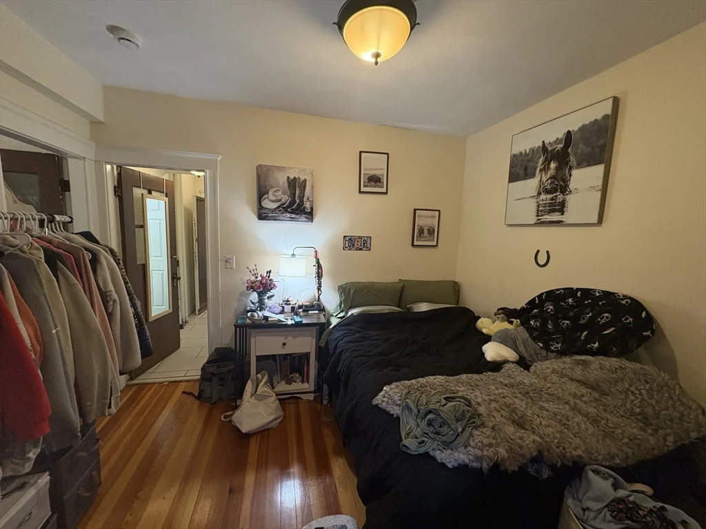 3 bed, 2 bath apartment for rent at 352 Main St Unit 1, Medford — photo 16 of 23