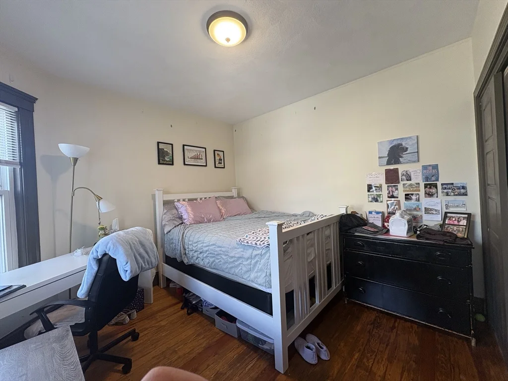 3 bed, 2 bath apartment for rent at 352 Main St Unit 1, Medford — photo 12 of 23