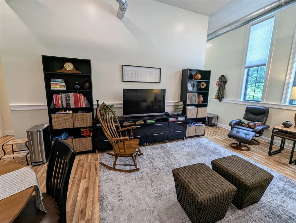 2 bed, 1 bath apartment for rent at 352 Manchaug Rd Unit 1, Sutton — photo 5 of 15