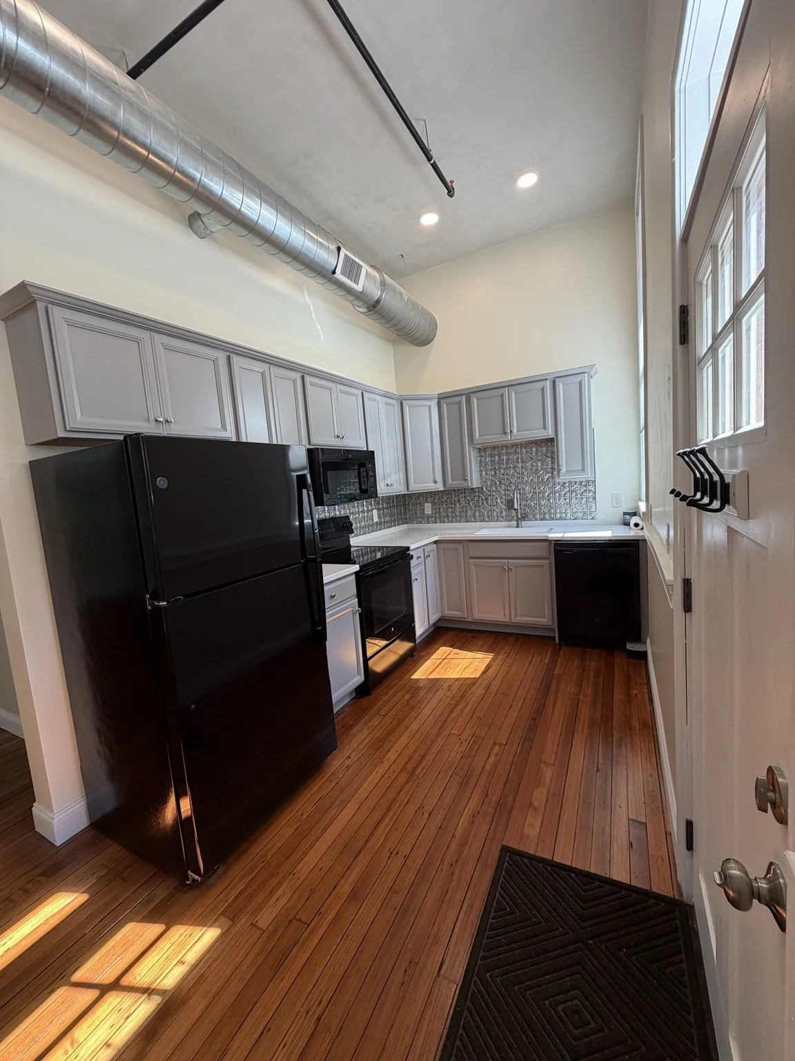 2 bed, 1 bath apartment for rent at 352 Manchaug Rd Unit 2, Sutton — photo 6 of 6