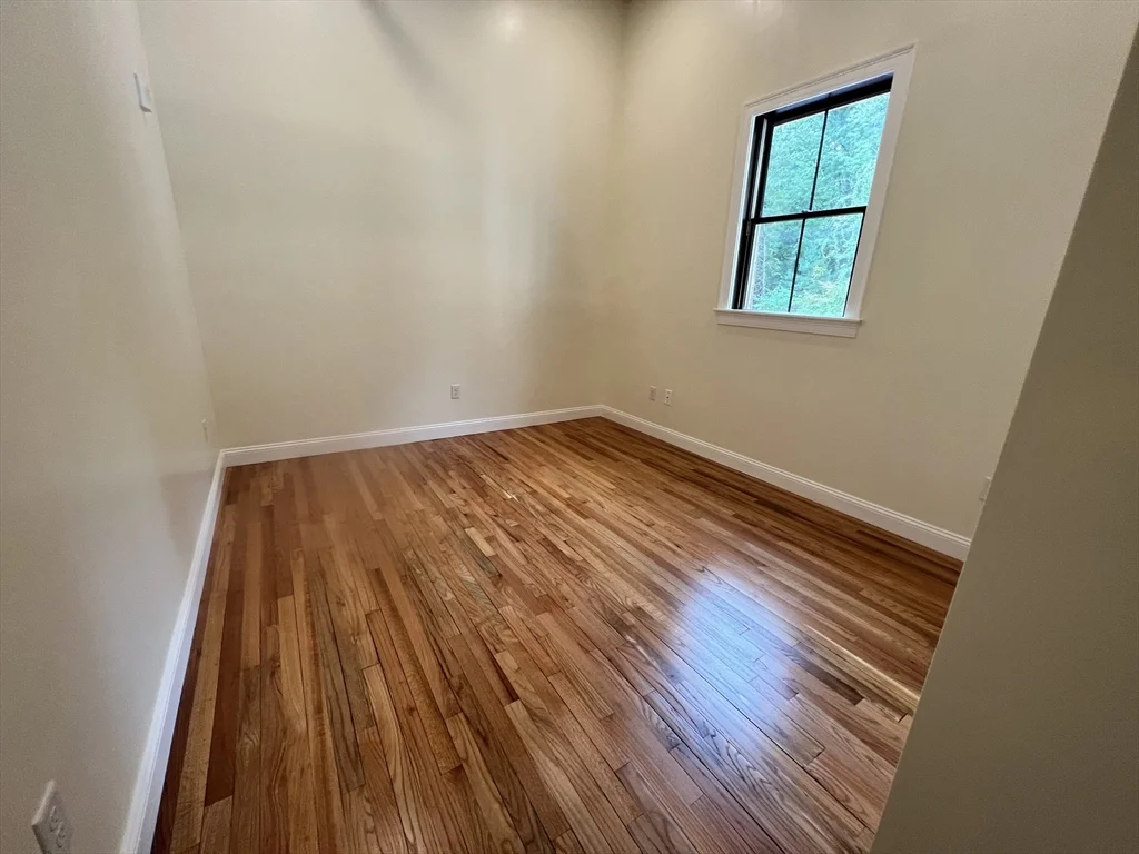 2 bed, 1 bath apartment for rent at 352 Manchaug Rd Unit 3, Sutton — photo 5 of 6
