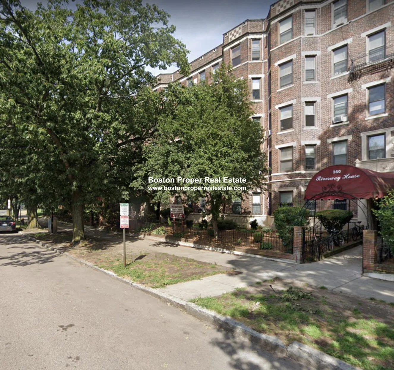 2 bed, 1 bath apartment for rent at 352 Riverway Unit 19, Coolidge Corner — photo 11 of 11