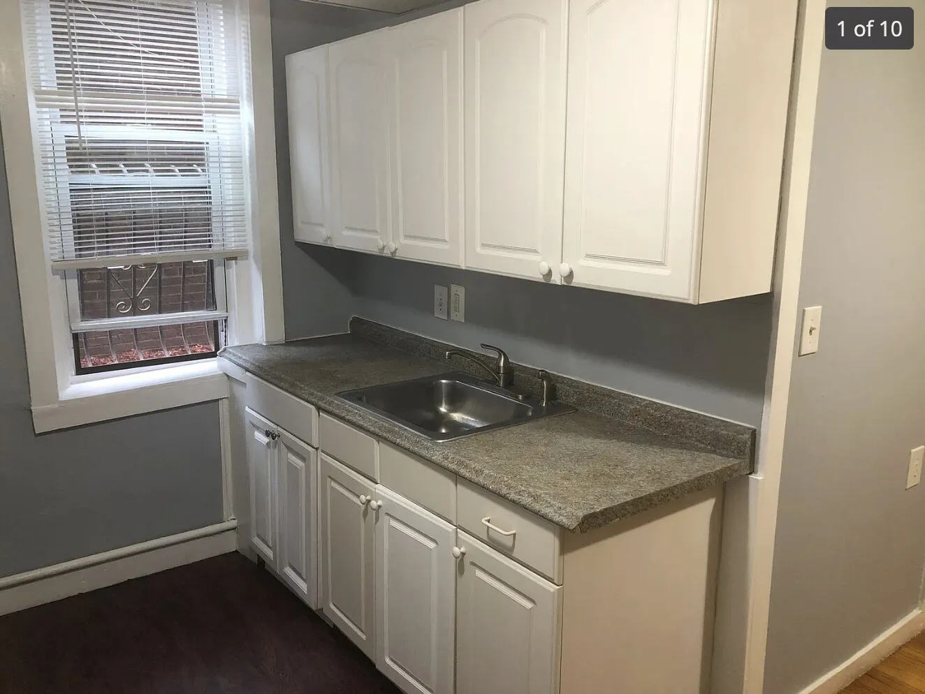2 bed, 1 bath apartment for rent at 352 Riverway Unit 1A, Mission Hill
