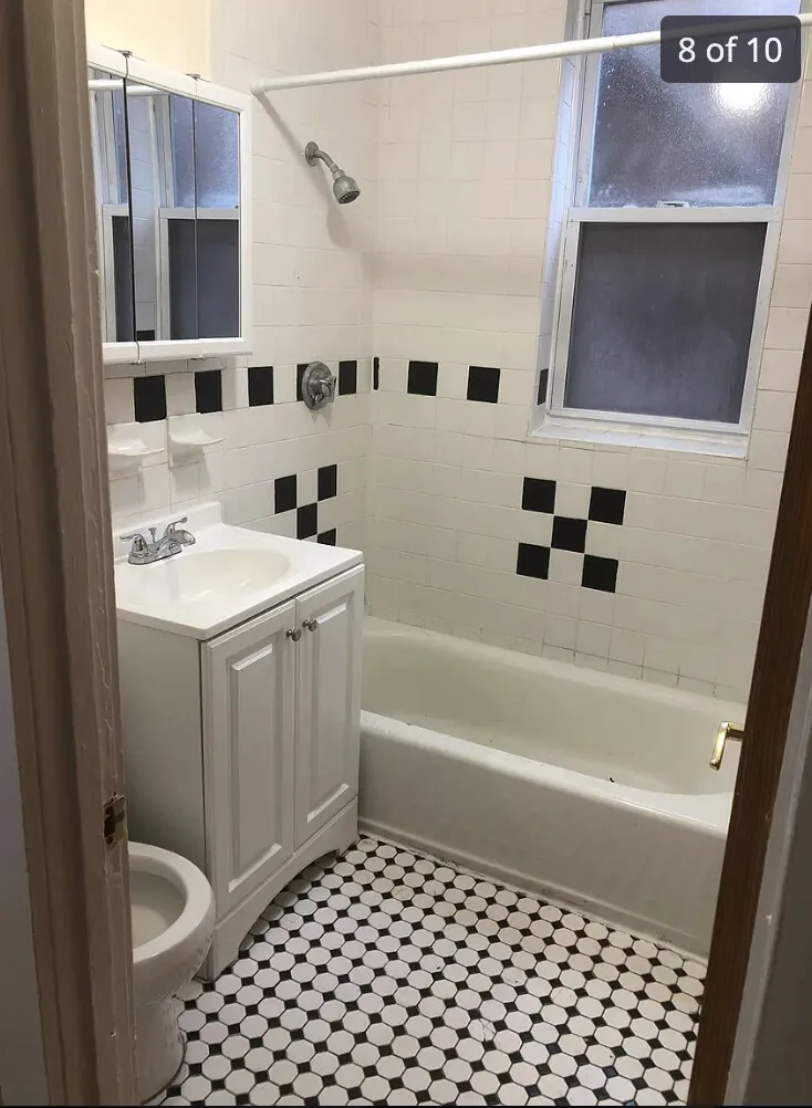 2 bed, 1 bath apartment for rent at 352 Riverway Unit 1A, Mission Hill — photo 7 of 9