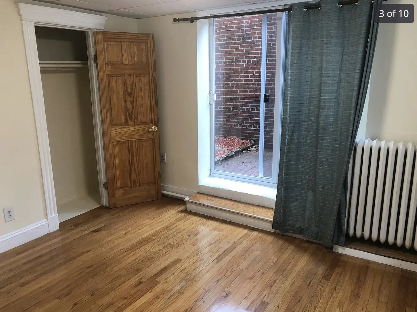 2 bed, 1 bath apartment for rent at 352 Riverway Unit 1A, Mission Hill — photo 3 of 9