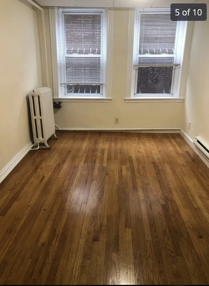 2 bed, 1 bath apartment for rent at 352 Riverway Unit 1A, Mission Hill — photo 5 of 9