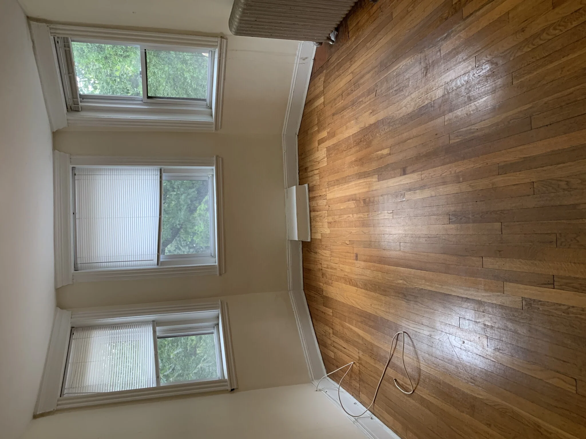 2 bed, 1 bath apartment for rent at 352 Riverway Unit 4, Mission Hill — photo 8 of 9
