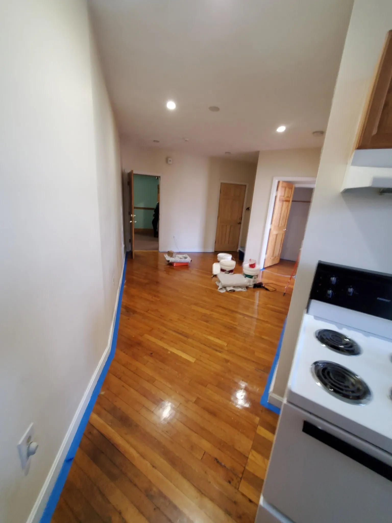 2 bed, 1 bath apartment for rent at 352 Riverway Unit 9, Mission Hill — photo 3 of 7