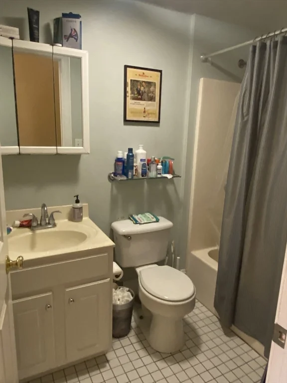 2 bed, 1 bath apartment for rent at 352 W 3rd St Unit 16, South Boston — photo 11 of 18