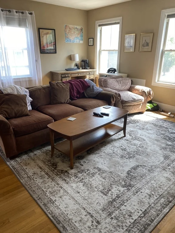 2 bed, 1 bath apartment for rent at 352 W 3rd St Unit 16, South Boston — photo 3 of 18