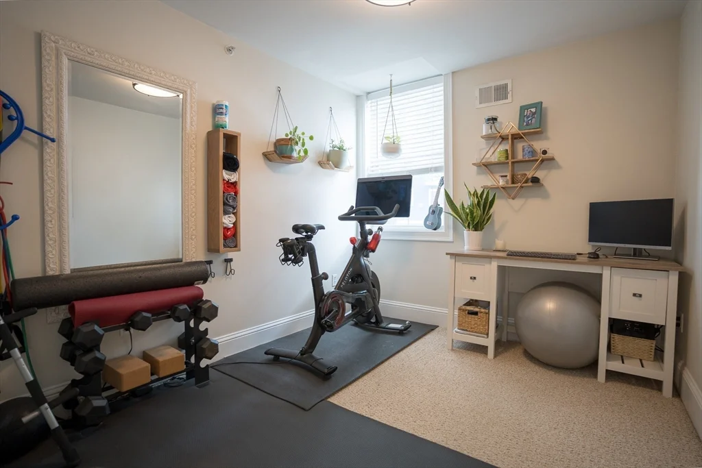 2 bed, 1 bath apartment for rent at 352 W 3rd St Unit 9, South Boston — photo 9 of 17