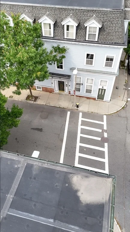 2 bed, 1 bath apartment for rent at 352 W 3rd St Unit 9, South Boston — photo 12 of 17