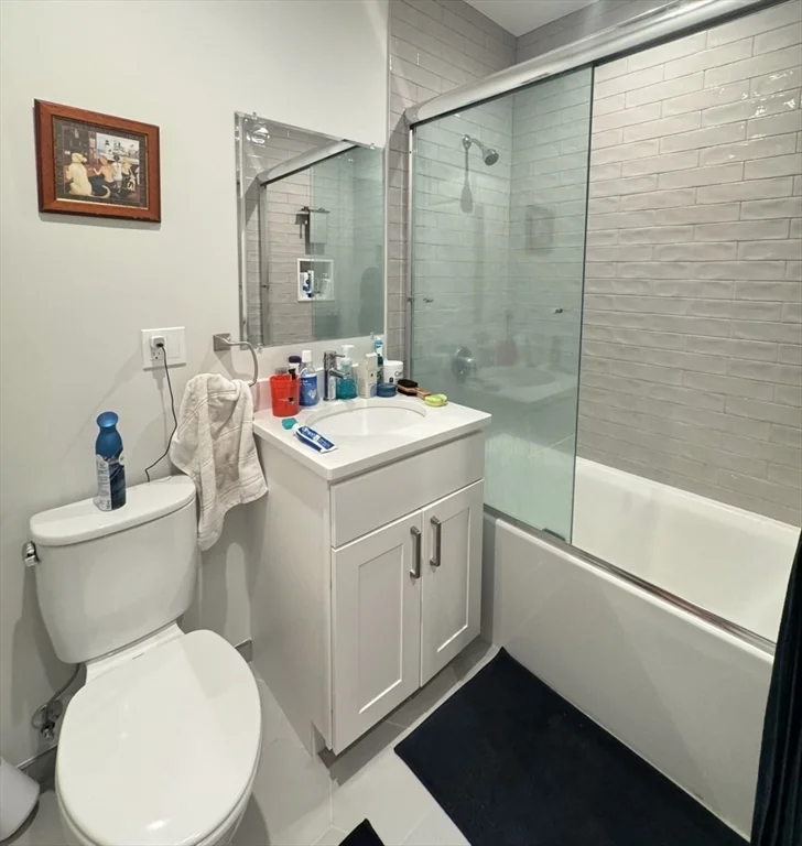 2 bed, 2 bath apartment for rent at 353 Dorchester St Unit 3, South Boston — photo 11 of 14