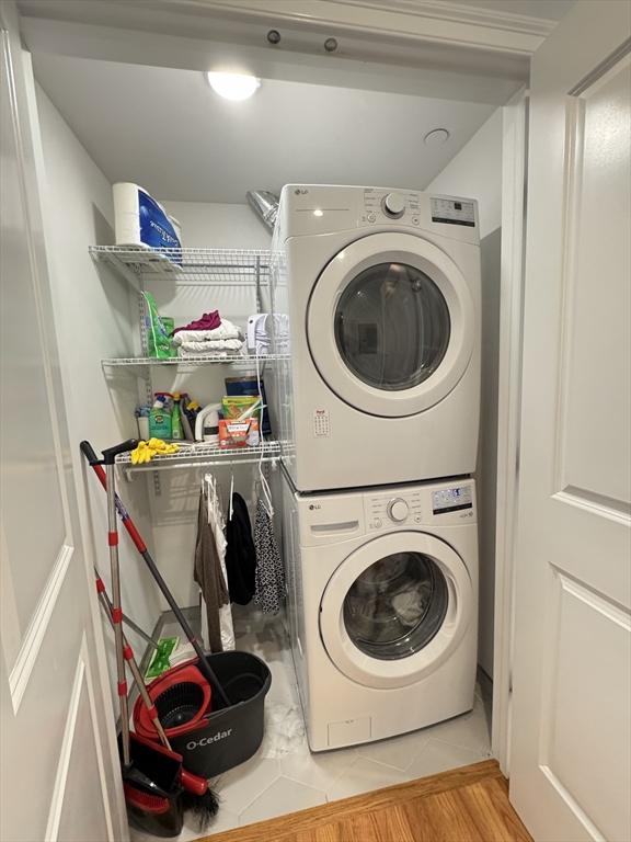 2 bed, 2 bath apartment for rent at 353 Dorchester St Unit 6, South Boston — photo 10 of 15