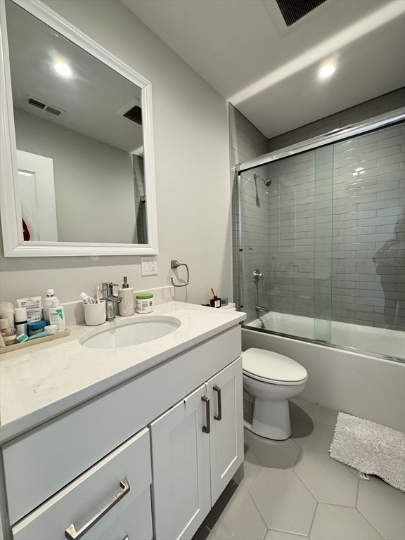 2 bed, 2 bath apartment for rent at 353 Dorchester St Unit 6, South Boston — photo 11 of 15