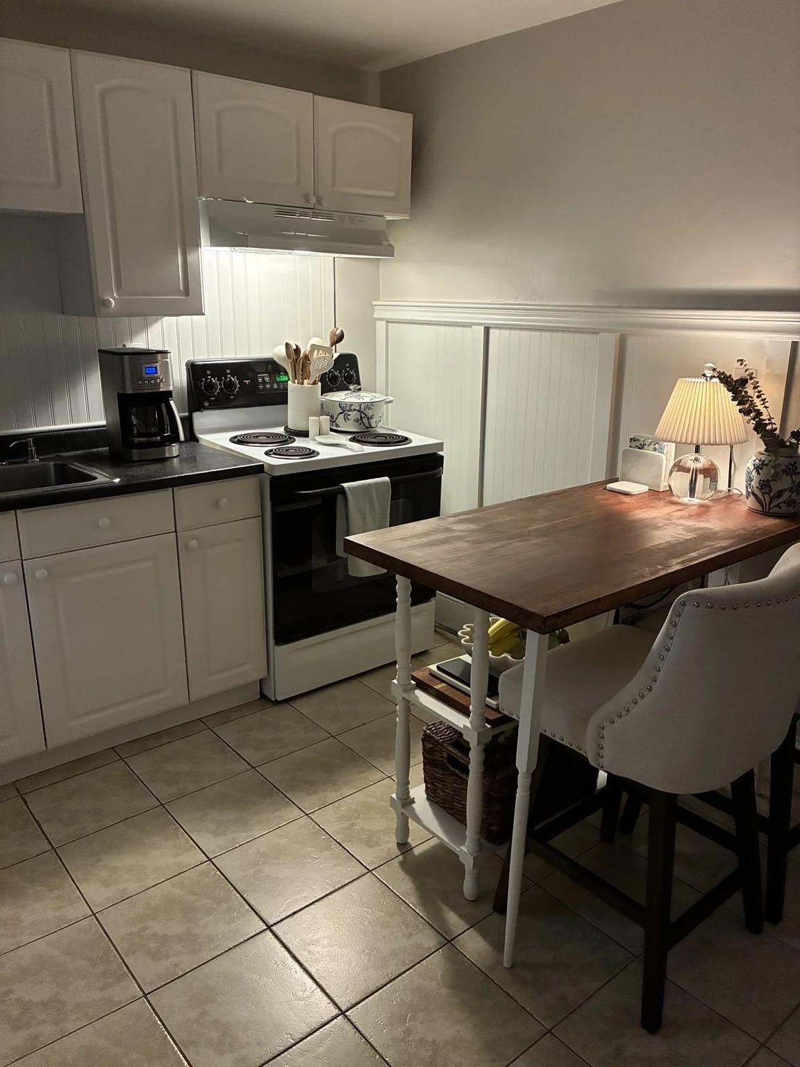 1 bed, 1 bath apartment for rent at 353 Hancock St Unit 2, Braintree — photo 3 of 25
