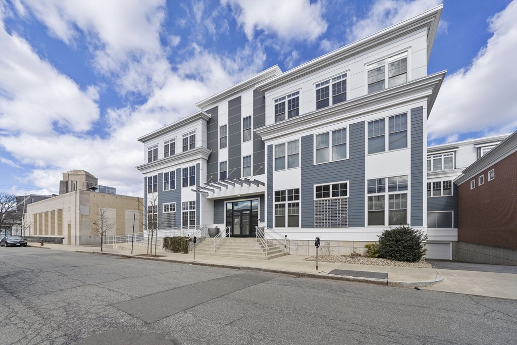 2 bed, 1 bath apartment for rent at 353 Summer St Unit 201, Davis Square — photo 31 of 38