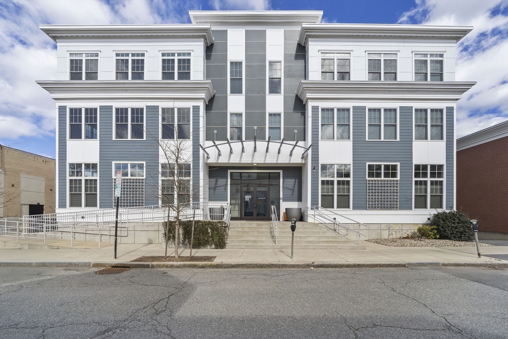 2 bed, 1 bath apartment for rent at 353 Summer St Unit 201, Davis Square — photo 36 of 38