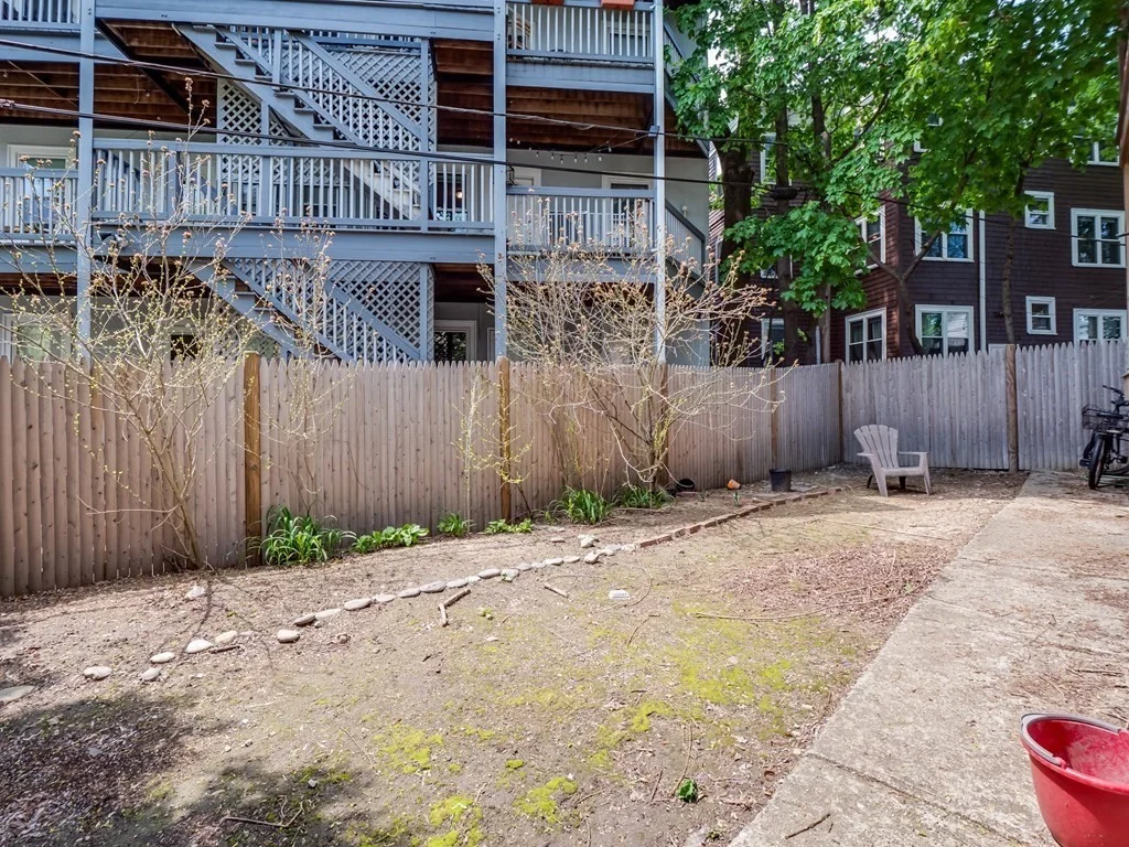 3 bed, 1 bath apartment for rent at 354 Beacon Unit 2, Porter Square — photo 24 of 32