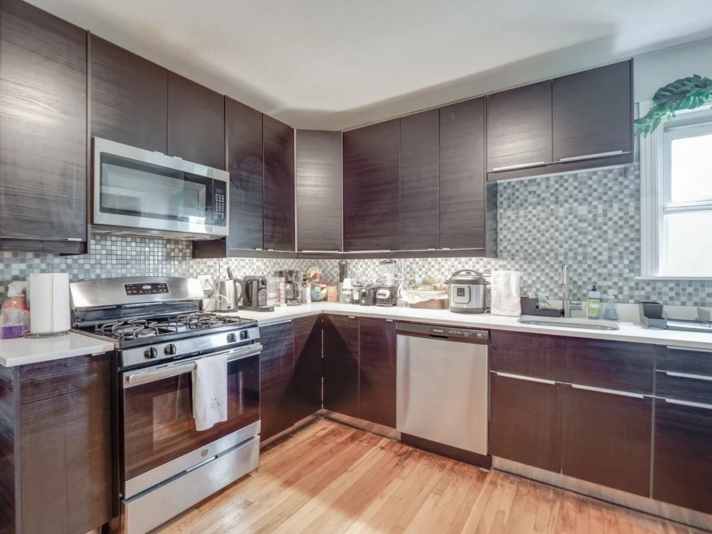 3 bed, 1 bath apartment for rent at 354 Beacon Unit 2, Porter Square — photo 9 of 32