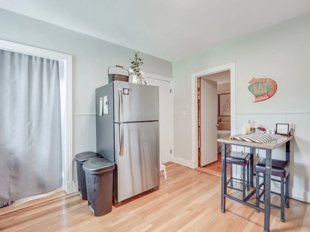 3 bed, 1 bath apartment for rent at 354 Beacon Unit 2, Porter Square — photo 7 of 32