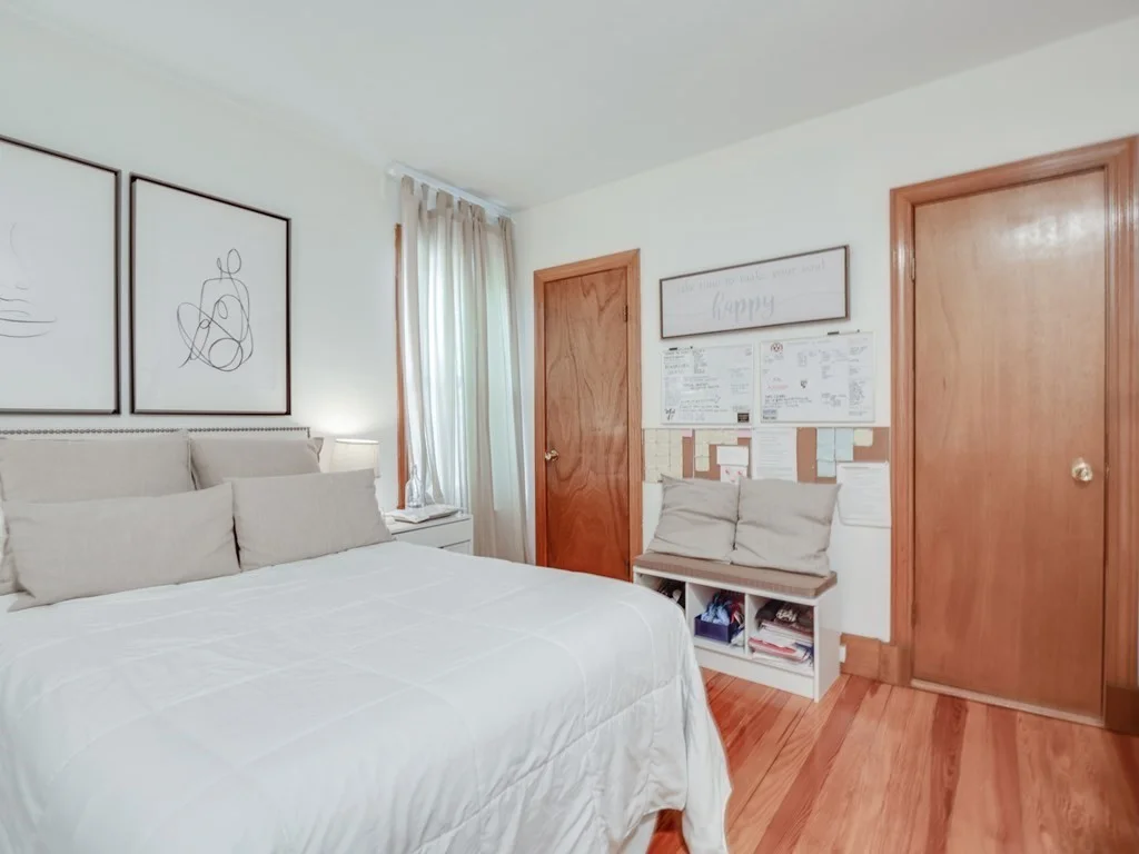 3 bed, 1 bath apartment for rent at 354 Beacon Unit 2, Porter Square — photo 19 of 32