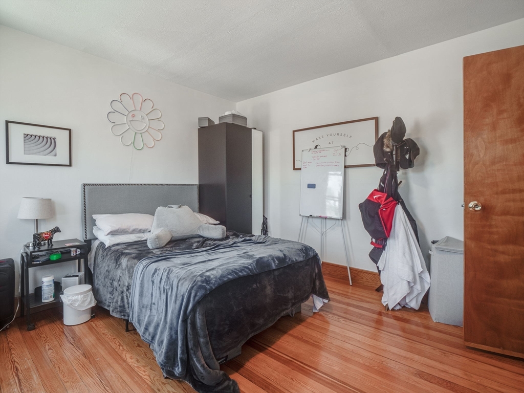 3 bed, 1 bath apartment for rent at 354 Beacon Unit 3, Somerville — photo 15 of 28