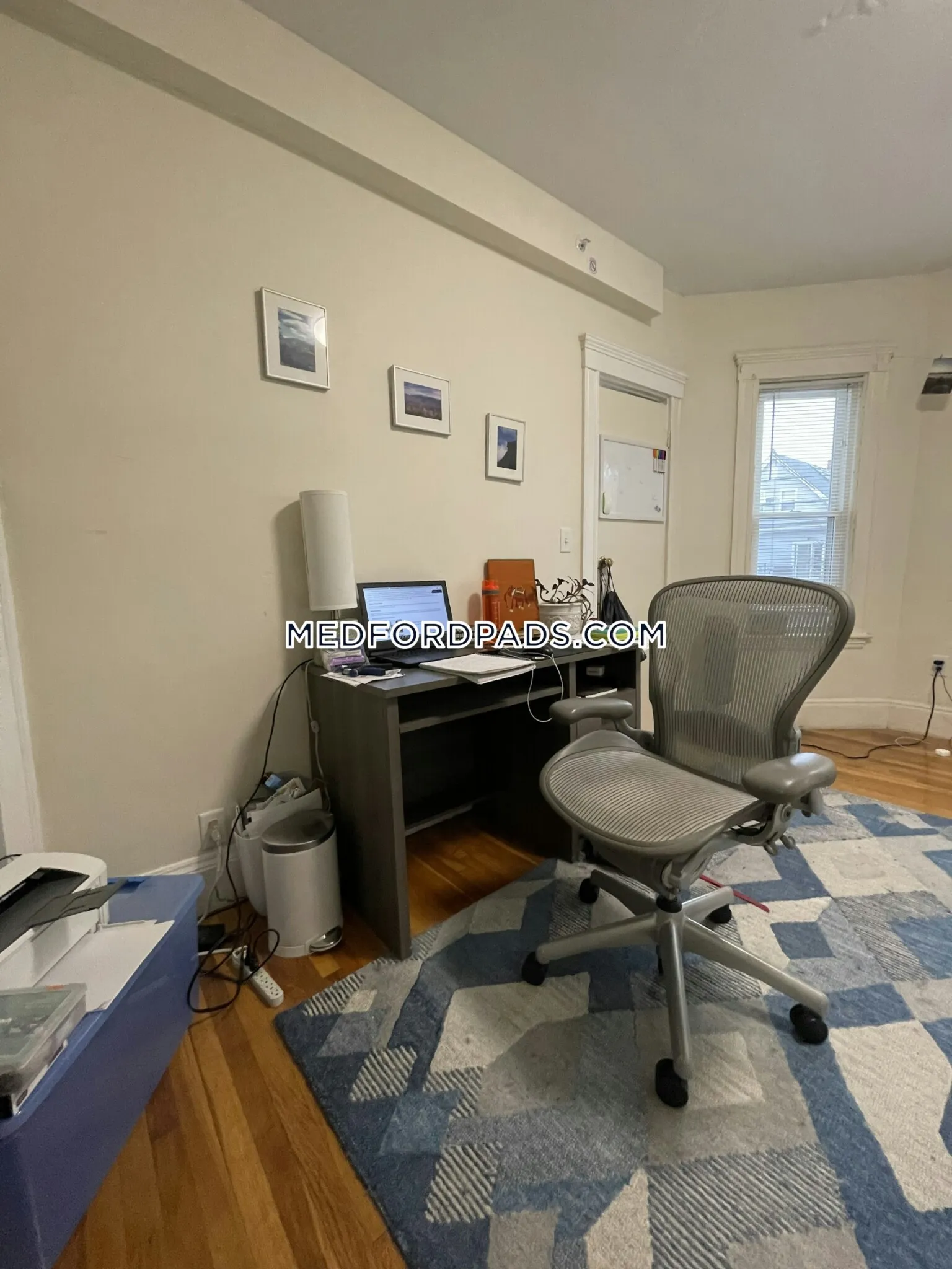 3 bed, 1 bath apartment for rent at 354 Main St Unit 2, South Medford — photo 7 of 9