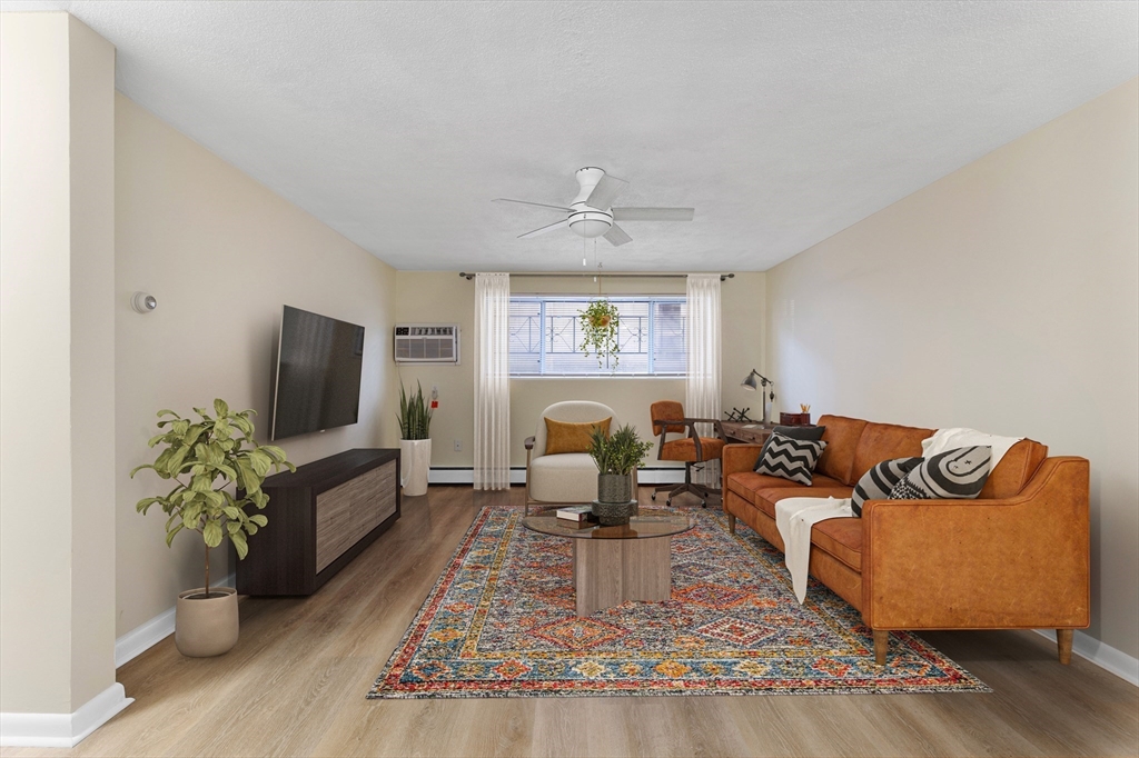 1 bed, 1 bath apartment for rent at 354 Market St Unit 4, Brighton — photo 3 of 10