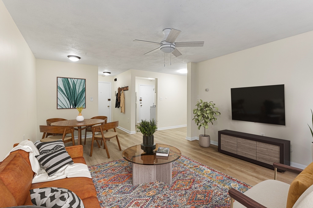 1 bed, 1 bath apartment for rent at 354 Market St Unit 4, Brighton — photo 4 of 10