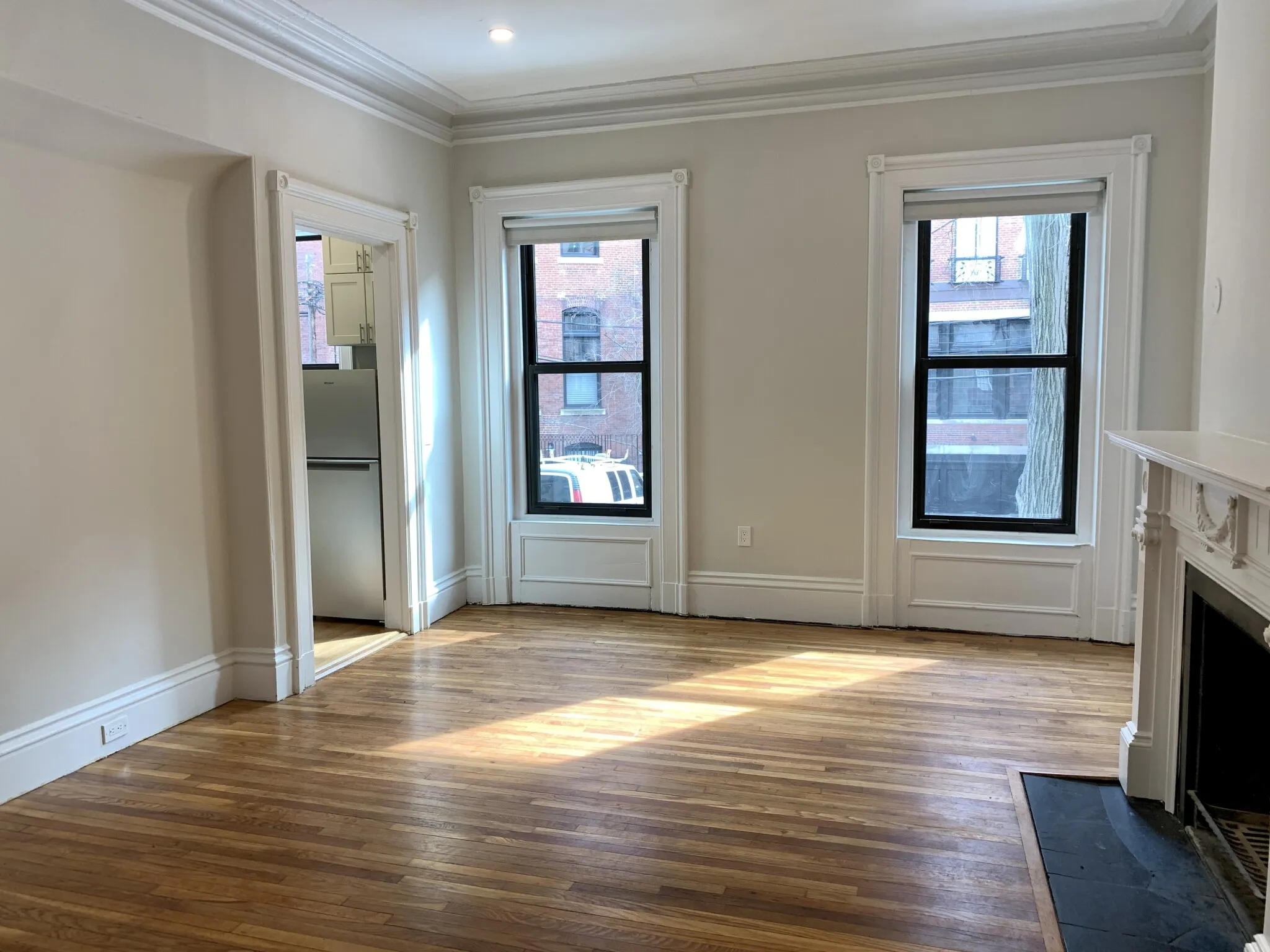 1 bed, 1 bath apartment for rent at 354 Marlborough St Unit 1A, Back Bay — photo 5 of 12