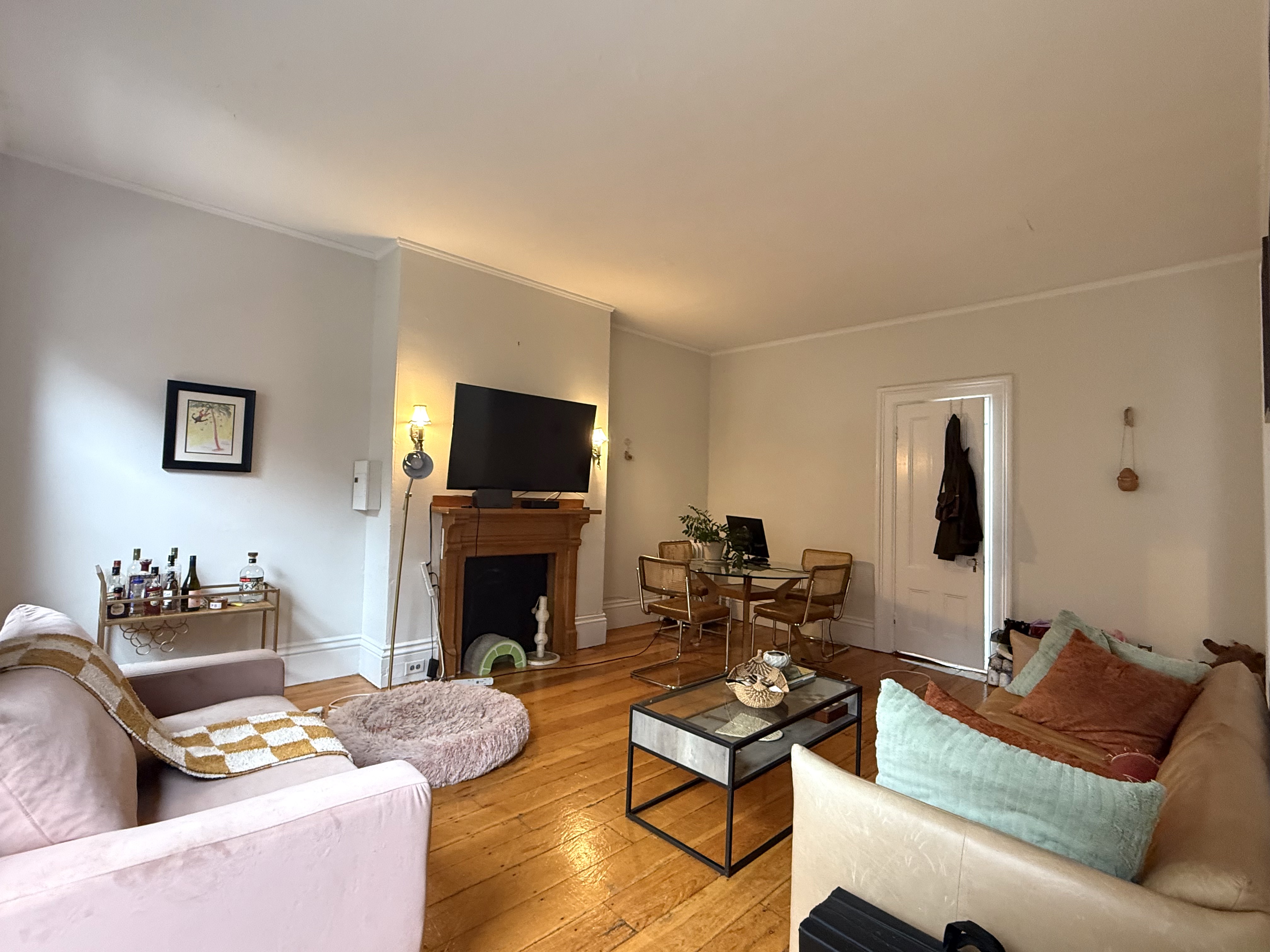 2 bed, 1 bath apartment for rent at 354 Marlborough St Unit 5, Back Bay — photo 2 of 18